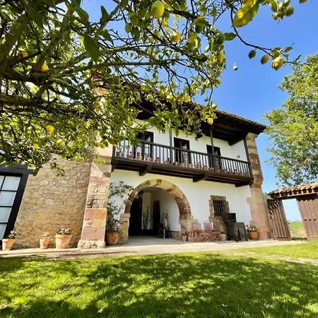 Holiday home Branas, Casona Stylish Host ,san Vicente De La Barquera San Vicente De La Barquera